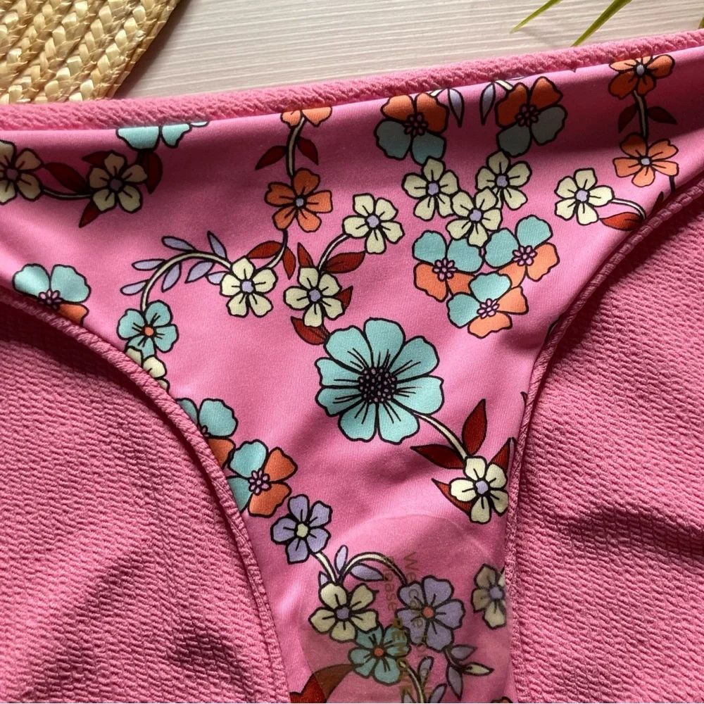 Maaji •• Pink Reversible Floral Summer Cheeky Bikini Bottoms
